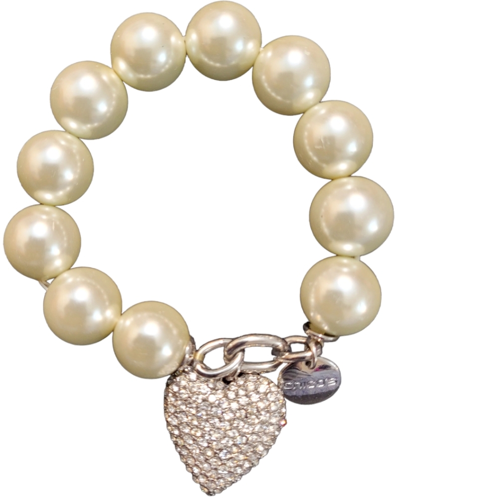 Chico's Pearl Stretch Bracelet with hart  pendants Rehninstones 6 "3/4 size